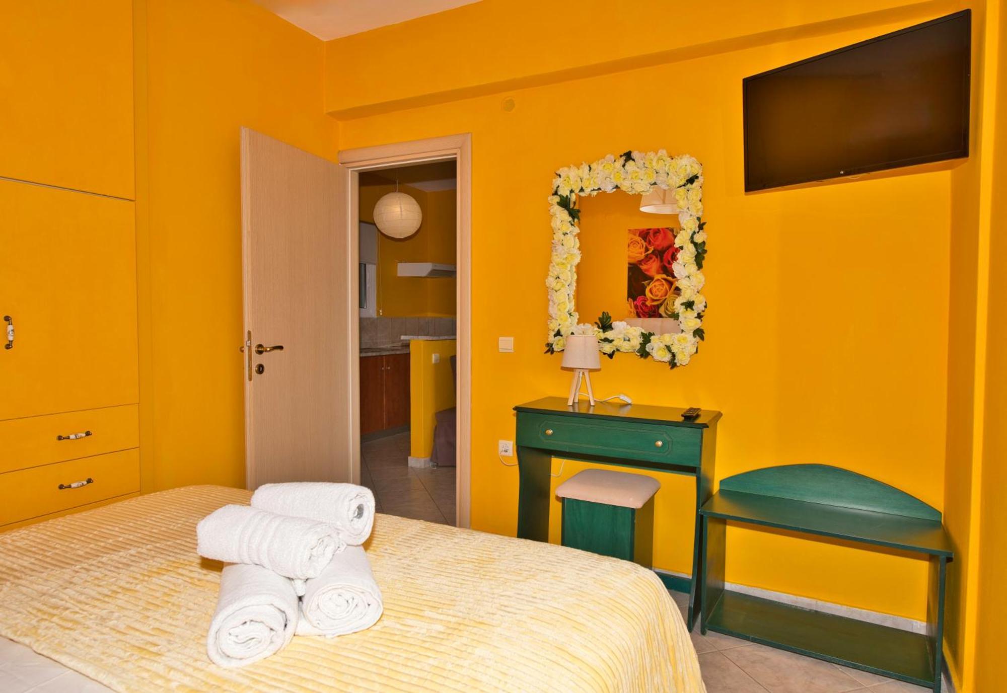 La Casa Di Nonna Anna Aparthotel Nikiana Exteriör bild